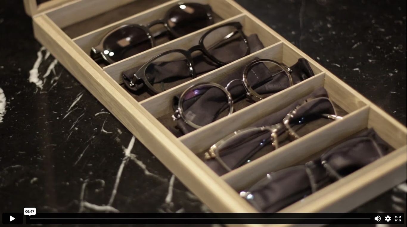 Glasses Video overlay